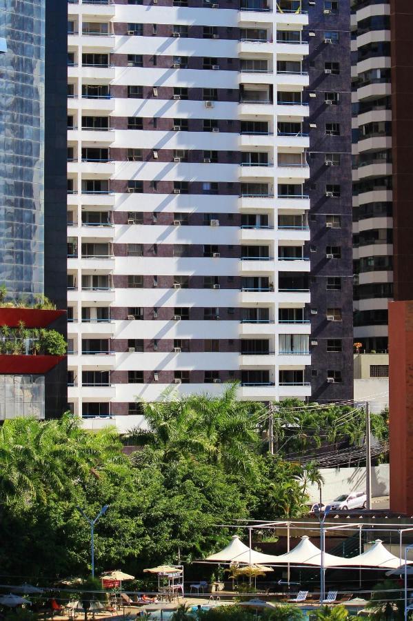 Apartamento Em Frente Ao Shopping Itaigara - *