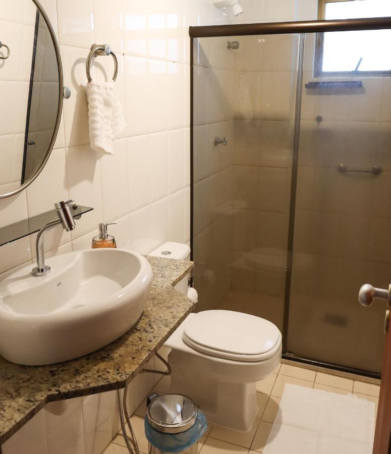 Apartamento Apartamento Em Frente Ao Shopping Itaigara - *