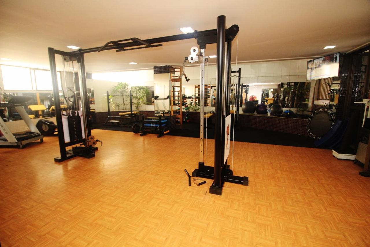 Apartamento Em Frente Ao Shopping Itaigara - Apartment