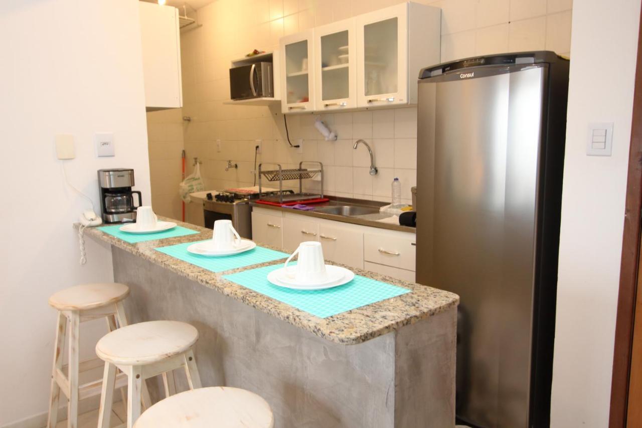 Apartamento Em Frente Ao Shopping Itaigara -